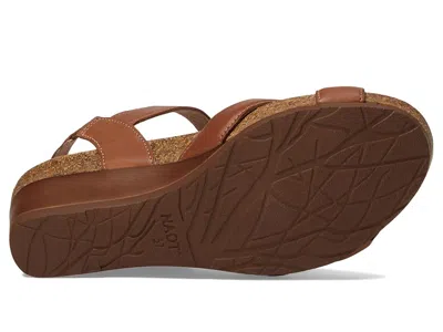 Naot Throne In Brown