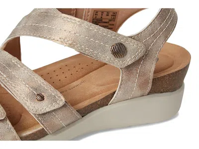 Clarks Calenne Clara