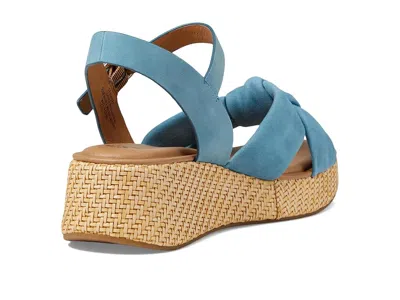 Söfft Farah In Blue