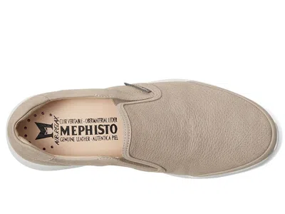 Mephisto Will Perf In Pink