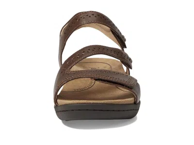 Jambu Makayla In Brown
