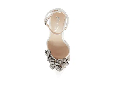 Blue By Betsey Johnson Sofya In Neutral