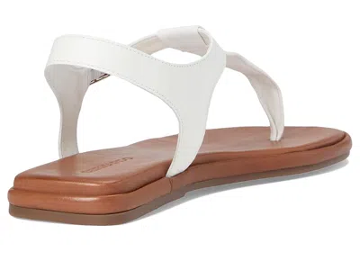 Bernardo Tucson In White