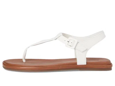 Bernardo Tucson In White