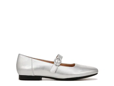 Naturalizer Kelly In Silver