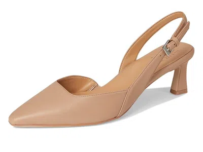 Naturalizer Dalary In Brown