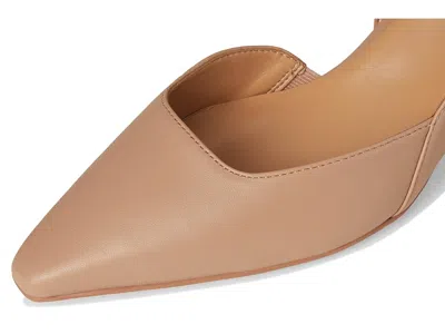 Naturalizer Dalary In Brown