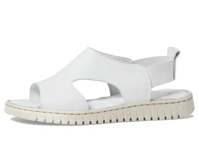 Spring Step Abadessa In White