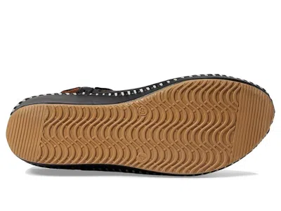 Spring Step Santonio Wedge Sandal In Black