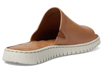 Spring Step Nappa In Brown