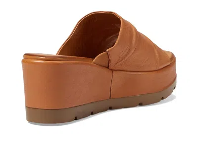 Spring Step Allerton In Brown