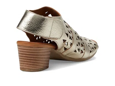 Spring Step Dorotha In Gold