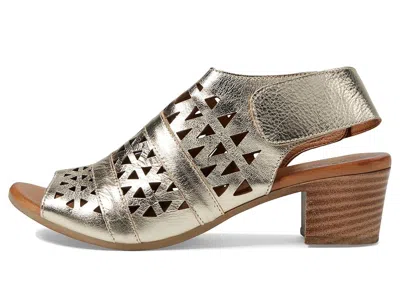 Spring Step Dorotha In Gold