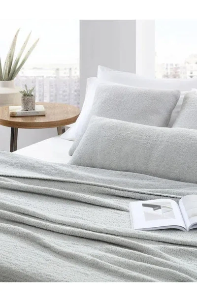 Sunday Citizen Snug Microfiber Blanket In Gray