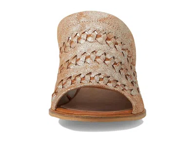 Eric Michael Lisbon In White