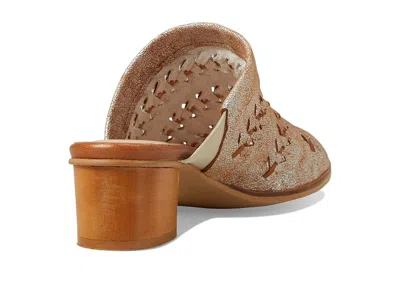 Eric Michael Lisbon In White