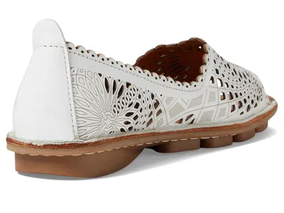 Spring Step Brandal Slipon In White