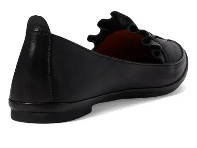 Spring Step Established In Black