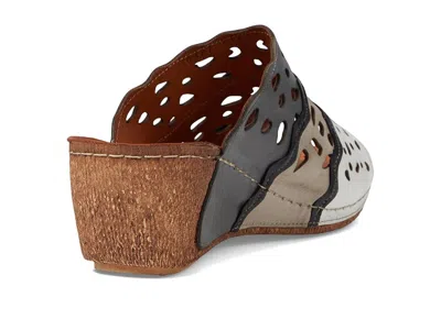 Spring Step Footy In Gray