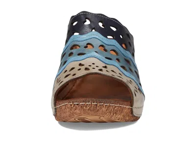 Spring Step Footy In Blue