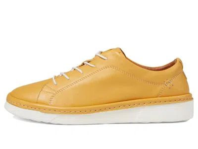 Spring Step Picasa In Yellow