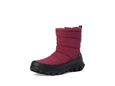 Bogs Cedar Quilt In Burgundy