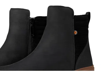 Bogs Holly Zip Leather Ii In Black