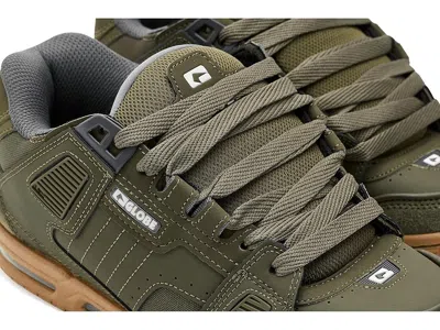 Globe Sabre In Green