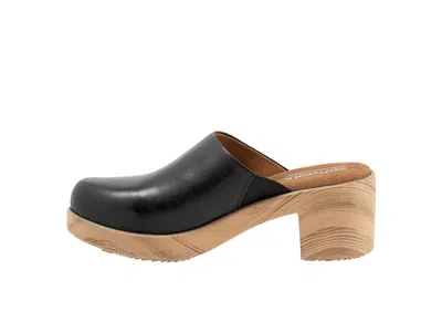 Softwalk Felida Platform Mule In Black