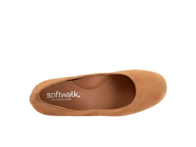 Softwalk Lynn Pump In Brown