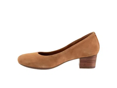 Softwalk Lynn Pump In Brown