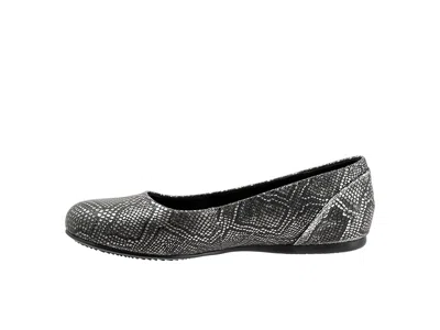 Softwalk Sonoma In Black