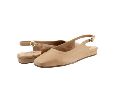 Softwalk Wide Width Vittoria Sandal In Brown