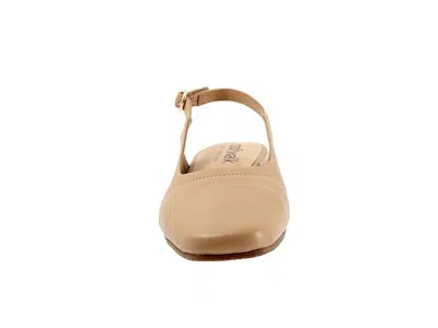 Softwalk Wide Width Vittoria Sandal In Brown