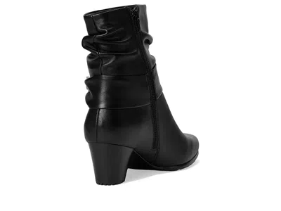 David Tate Corona In Black