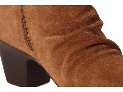 Comfortiva Brandy In Brown