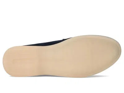 Vaneli Undine In Blue