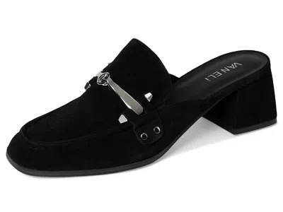 Vaneli Valen In Black