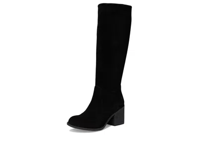 Born Thea In Black