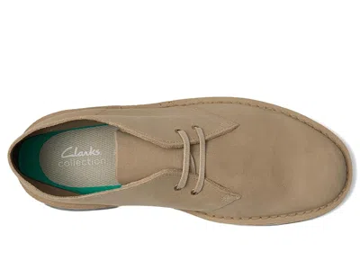 Clarks Wide Width Shepton Chukka Boot In Neutral