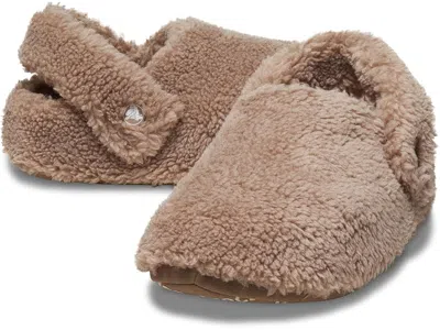 Crocs Classic Cozzzy Slipper In Mushroom