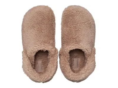 Crocs Classic Cozzzy Slipper In Mushroom