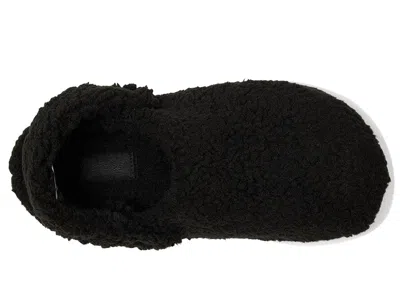 Crocs Unisex Classic Cozzzy Slipper In Black