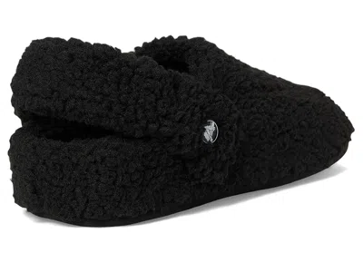 Crocs Unisex Classic Cozzzy Slipper In Black