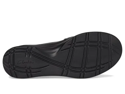 Clarks Ellowyn Penny In Black