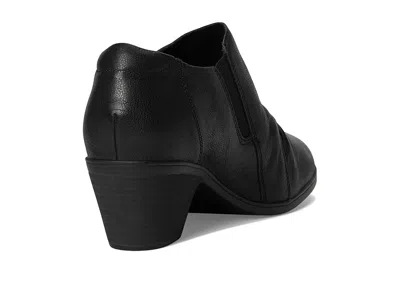 Clarks Emily Braley Bootie In Black