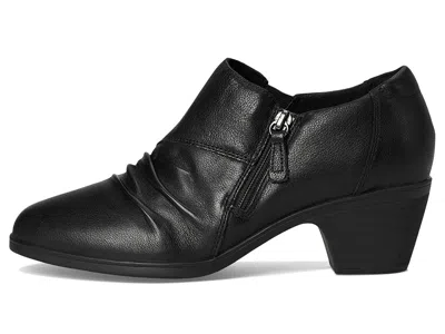 Clarks Emily Braley Bootie In Black