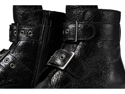 Eric Michael Justina In Black