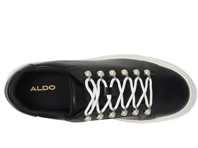 Aldo Perlah In Black