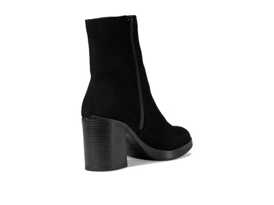 Eric Michael Alice In Black